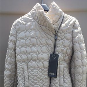 Sfizio women’s jacket with tags still on it